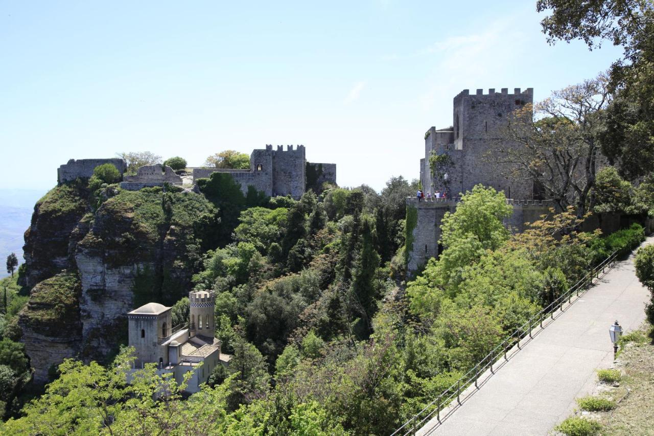 San Francesco 67 - Erice Vetta Apartment ภายนอก รูปภาพ